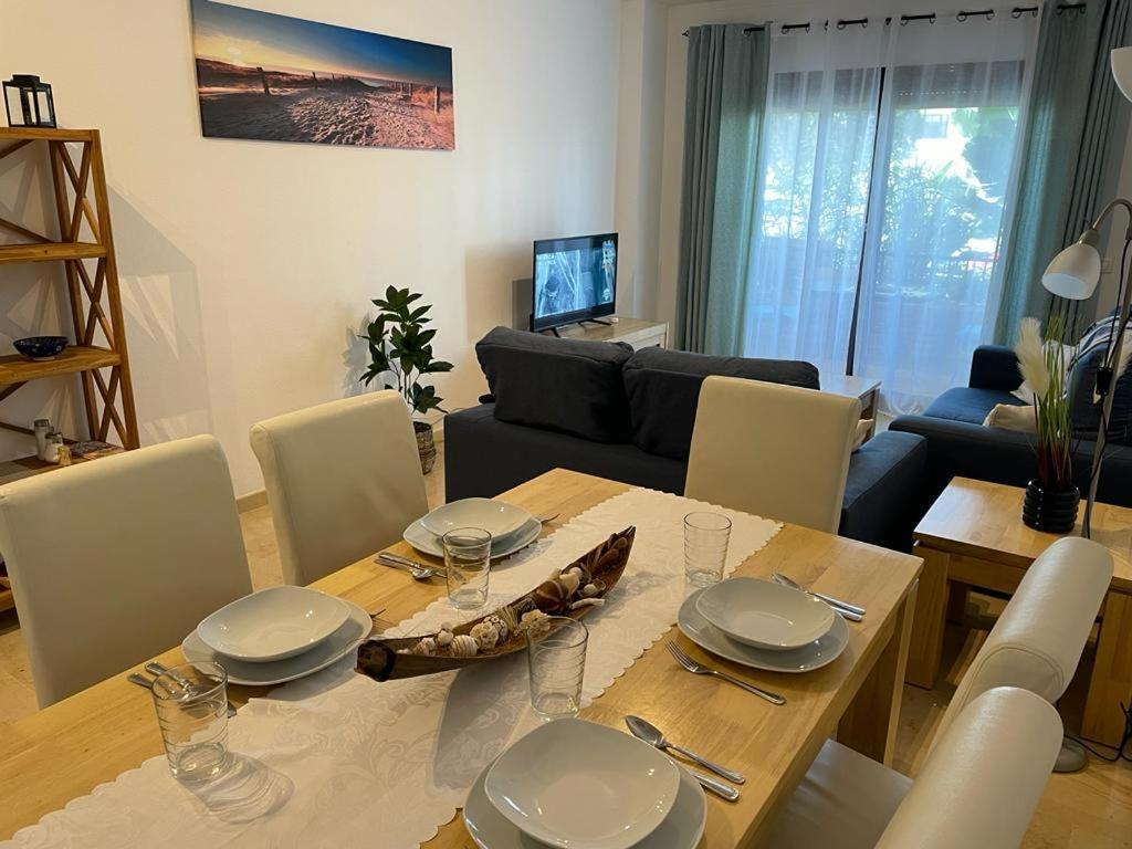 Beach Apartment In La Duquesa Marina Castillo de Sabinillas Exterior photo